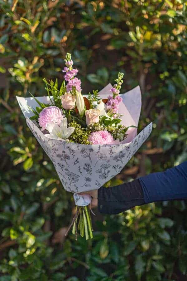 Forever Grateful Bouquet of Flowers for Mum - Image 2