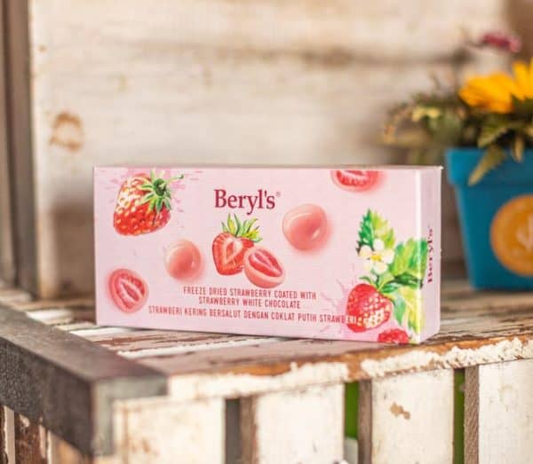 Beryl's Freeze Dried Strawberry Coated With Strawberry White Chocolate (80g)