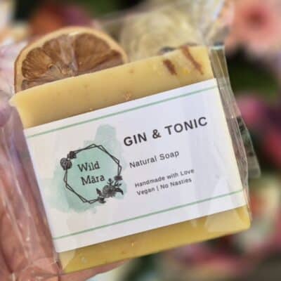 Handmade gin and tonic botanical soap from Wild Mara, with natural ingredients and vegan-friendly.